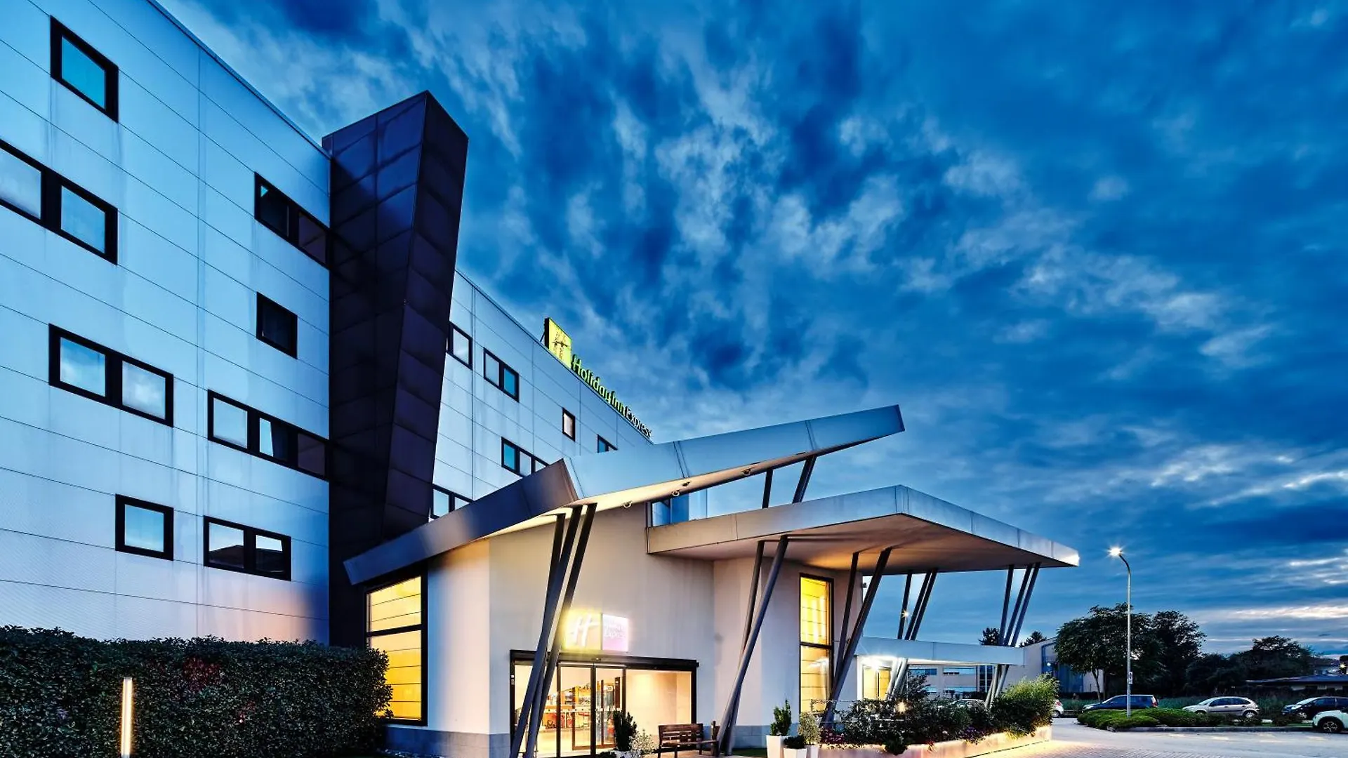 Szálloda Holiday Inn Express Milan-Malpensa Airport By Ihg Somma Lombardo